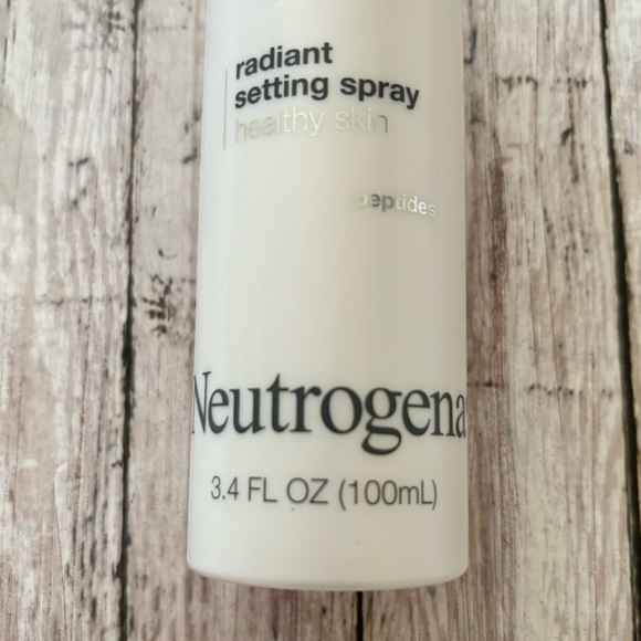 Neutrogena Healthy Skin Radiant Setting Face Spray Peptides 3.4 oz NEW - Picture 4 of 7